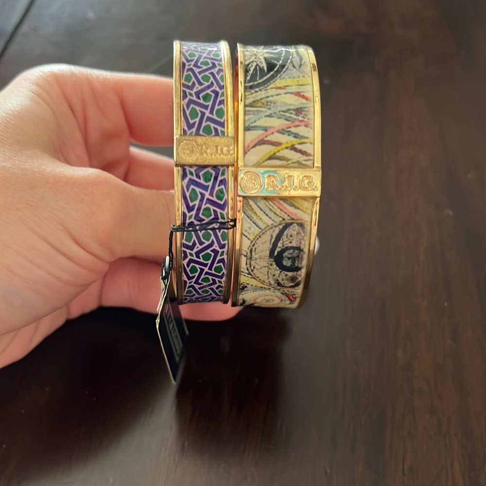 BNWT Rj Graziano bangles